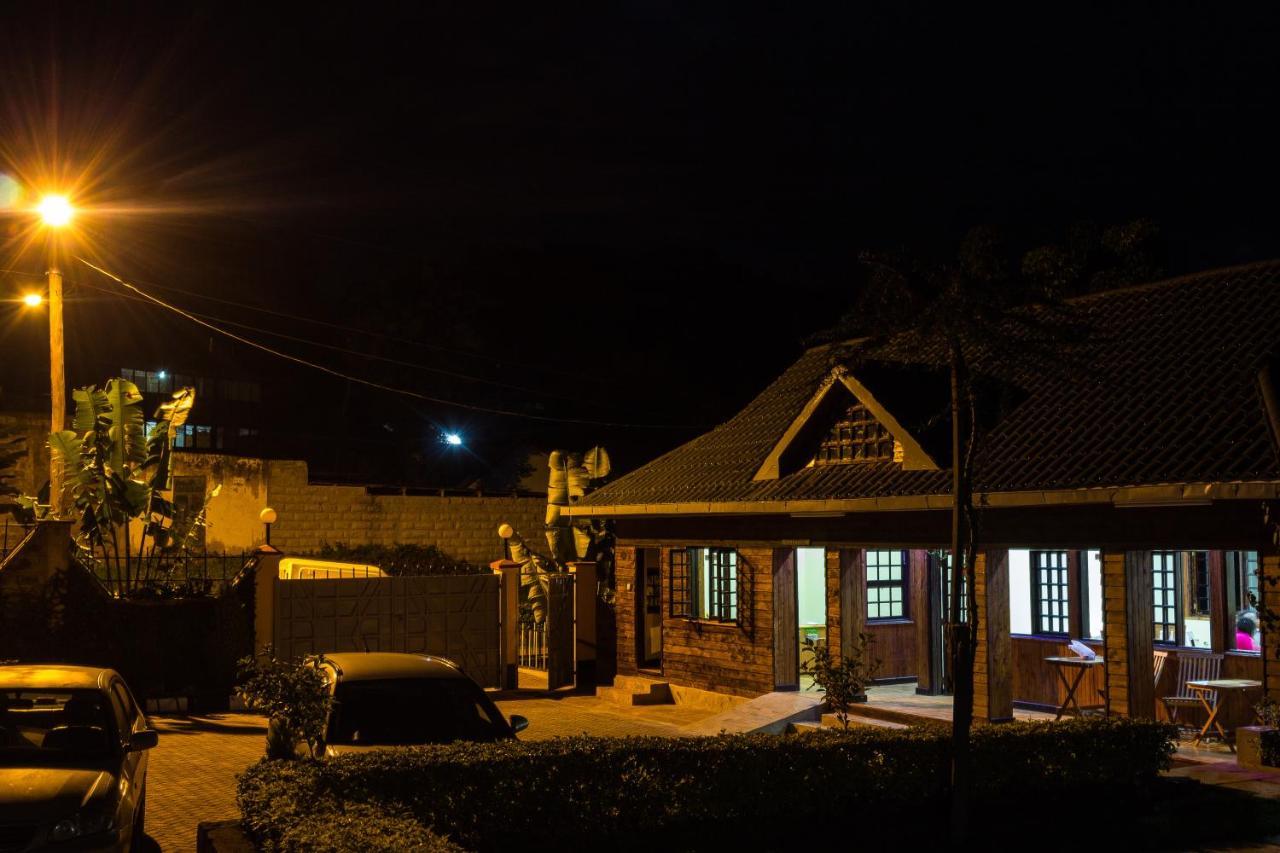 Kuniville Guest House Nyeri Luaran gambar